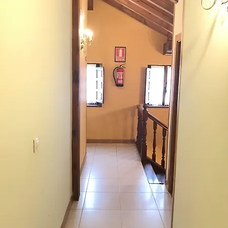 Guest house La De Salmon 3*