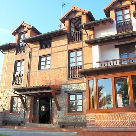 Guest house La De Salmon Santillana del Mar