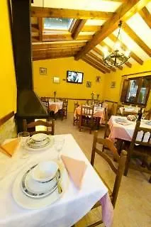 Guest house La De Salmon Santillana del Mar