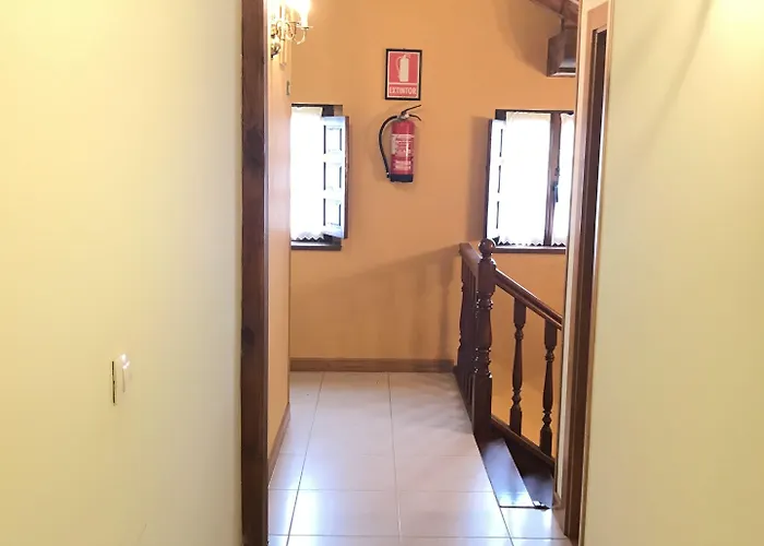 Guest house La De Salmon 3*