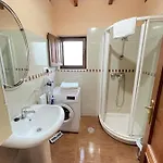 Guest house La De Salmon 3*