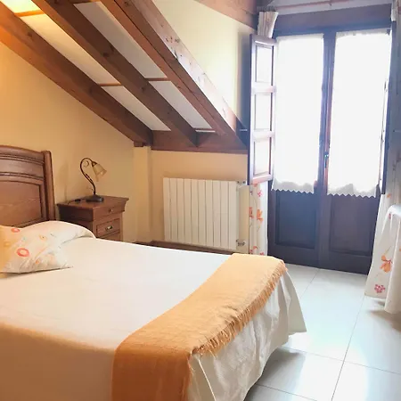 Guest house La De Salmon 3*