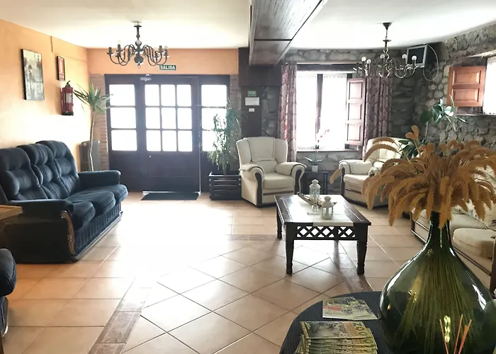 Guest house La De Salmon 3*